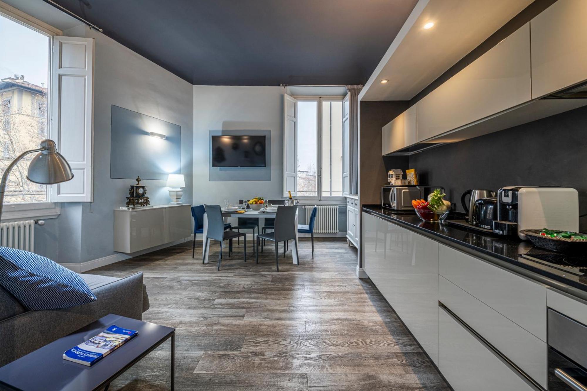 Cherubini Palace Thematic Apartment Флоренція Екстер'єр фото