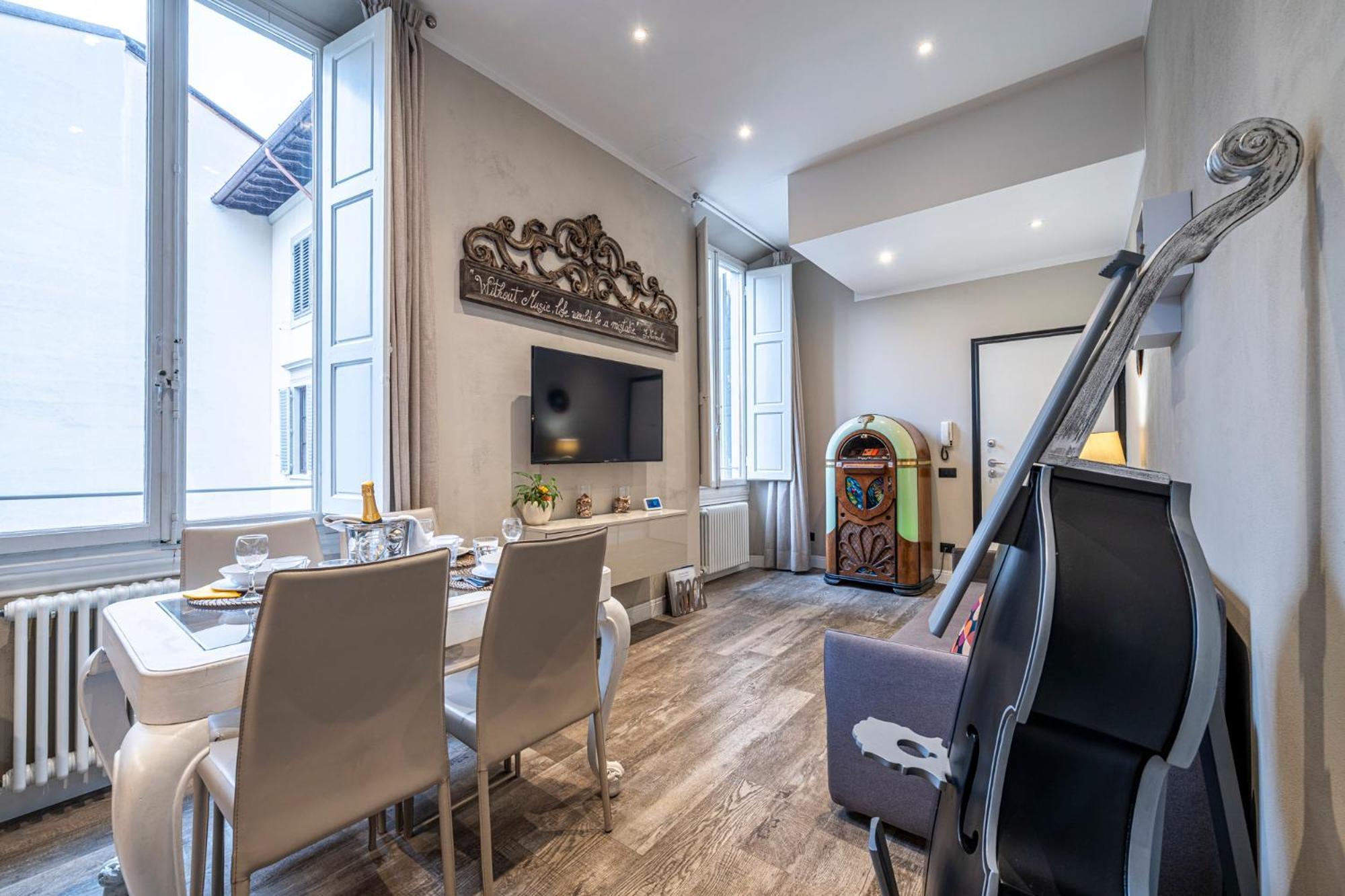 Cherubini Palace Thematic Apartment Флоренція Екстер'єр фото