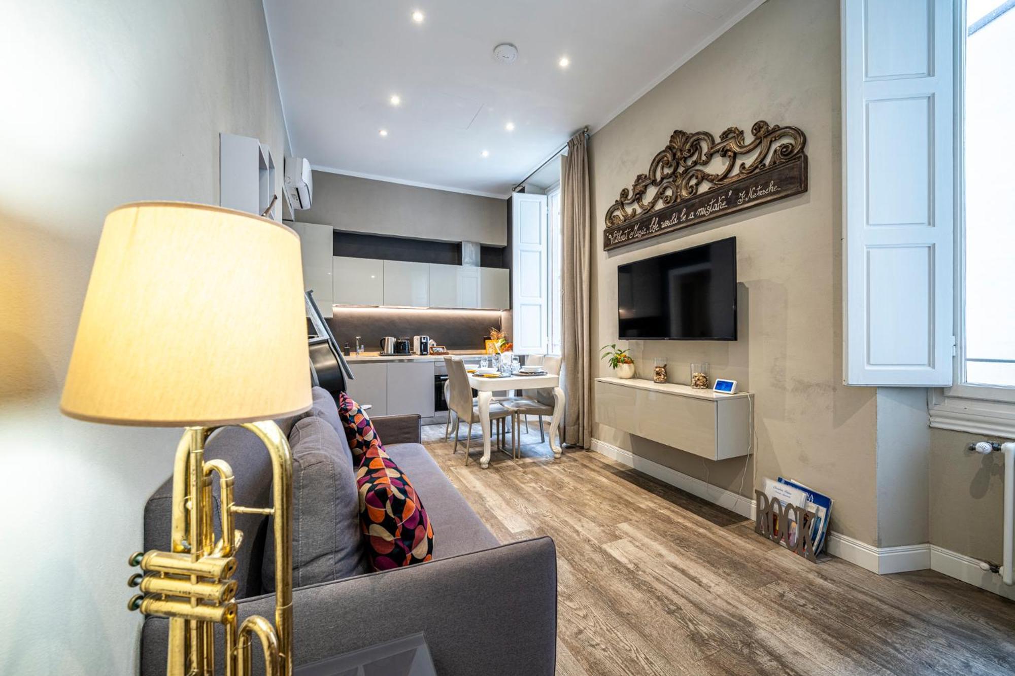 Cherubini Palace Thematic Apartment Флоренція Екстер'єр фото
