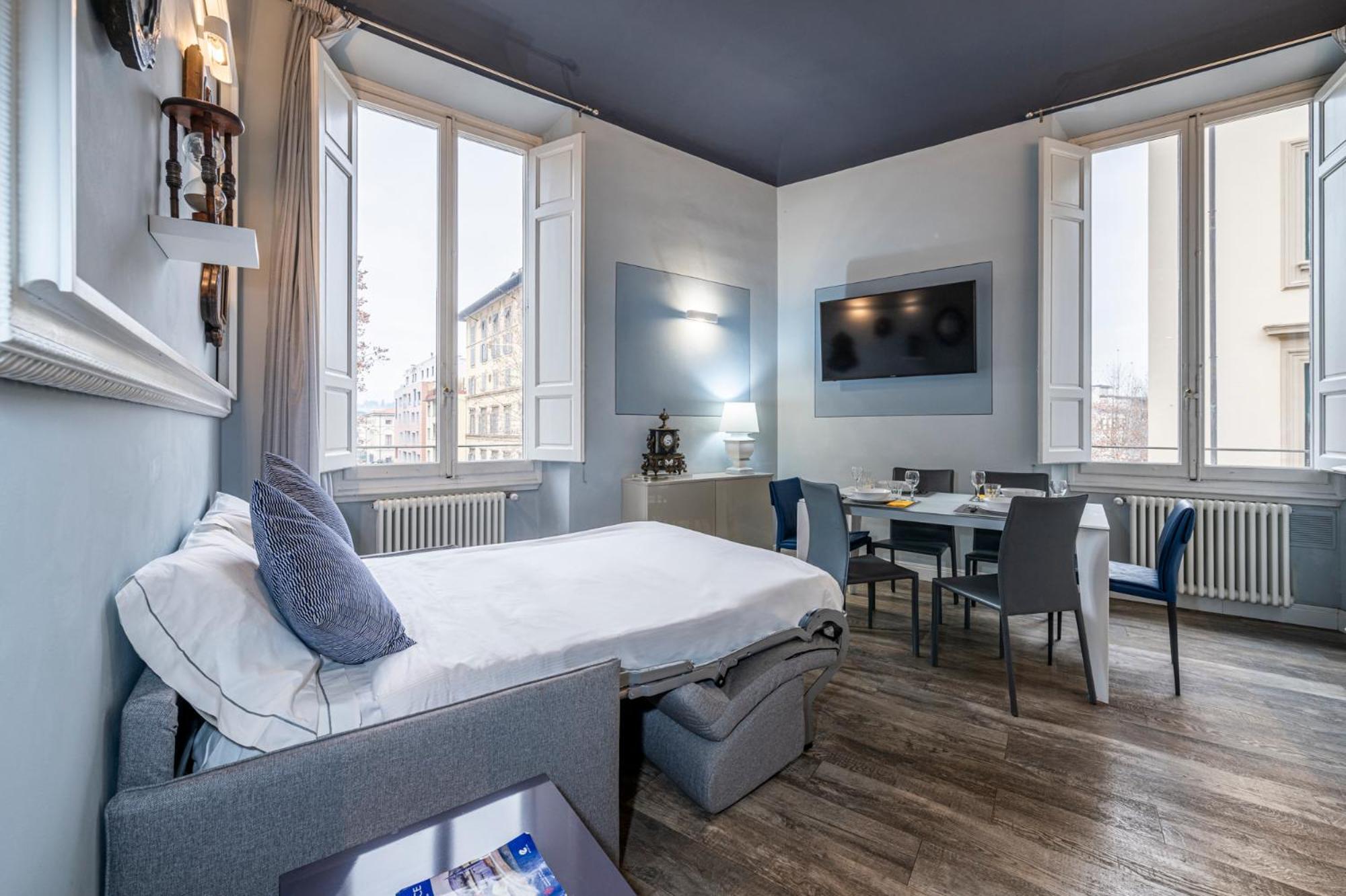 Cherubini Palace Thematic Apartment Флоренція Екстер'єр фото
